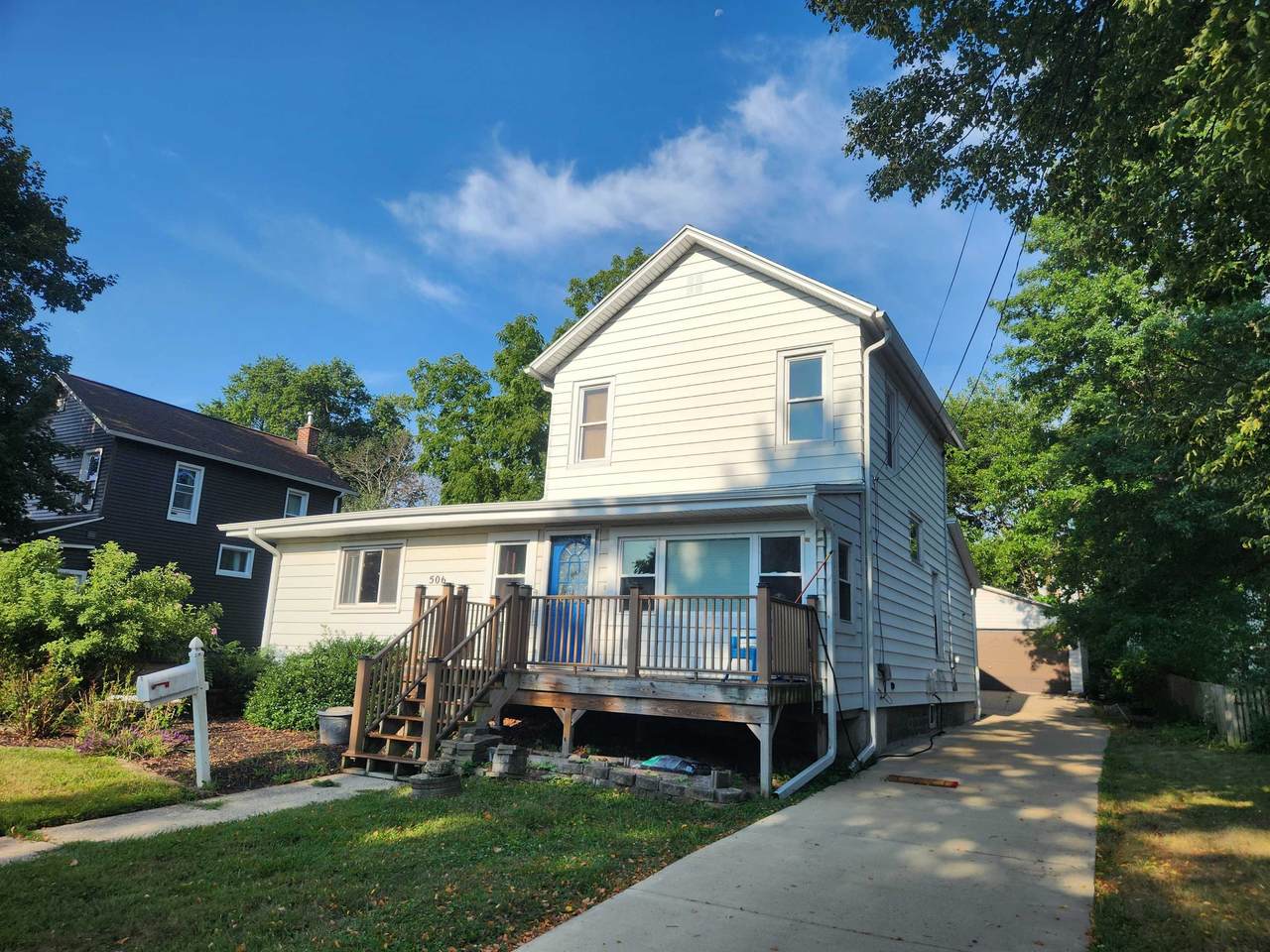 506 Doty Street - Photo 1