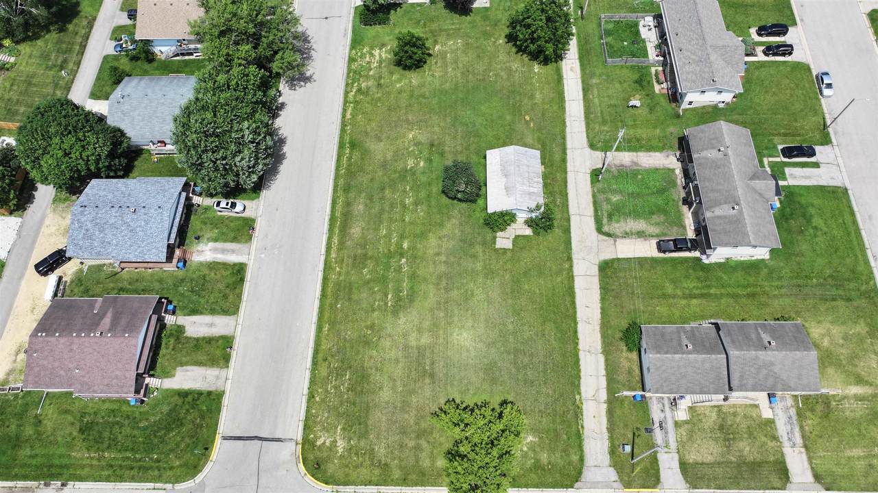 111 Valley Drive - Photo 1