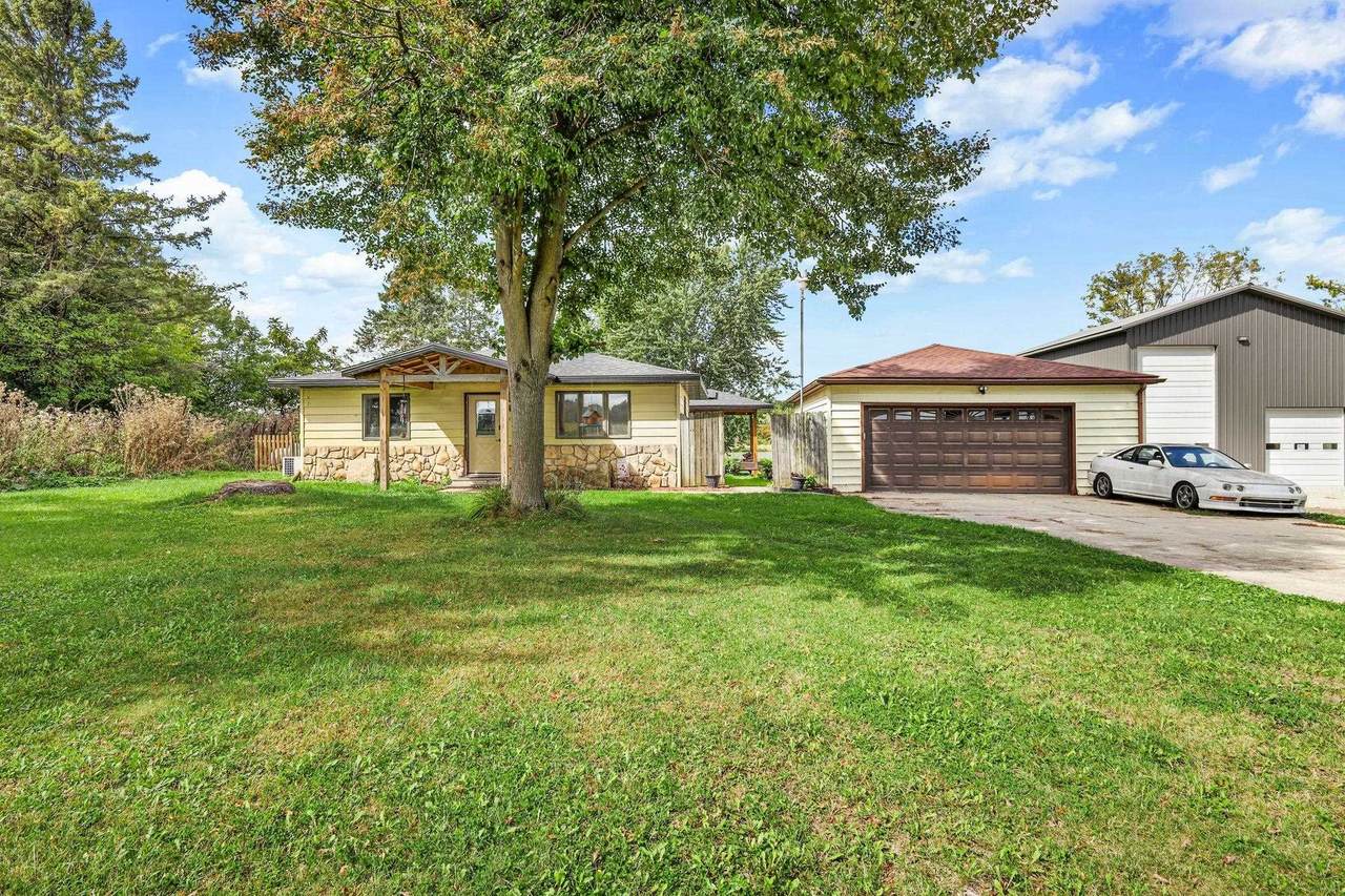 N9055 Lakeshore Drive - Photo 1