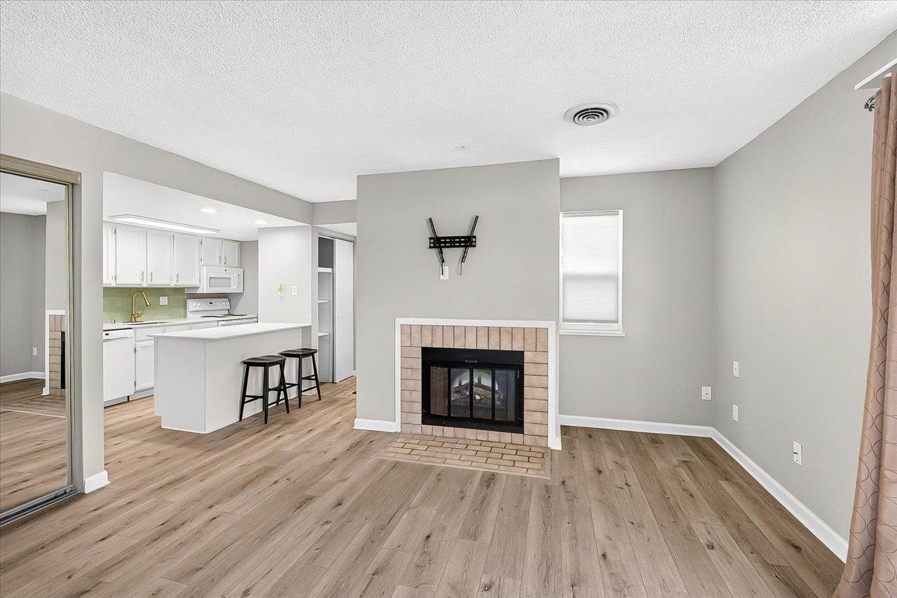 539 D'onofrio Drive - Photo 1