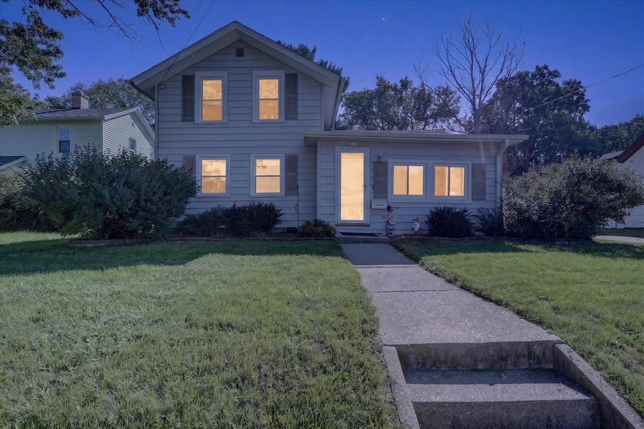 532 Caroline Street - Photo 1