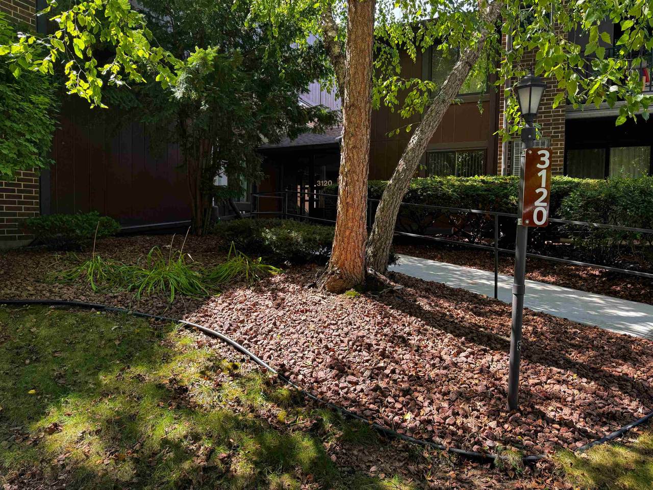3120 Creek View Drive - Photo 1