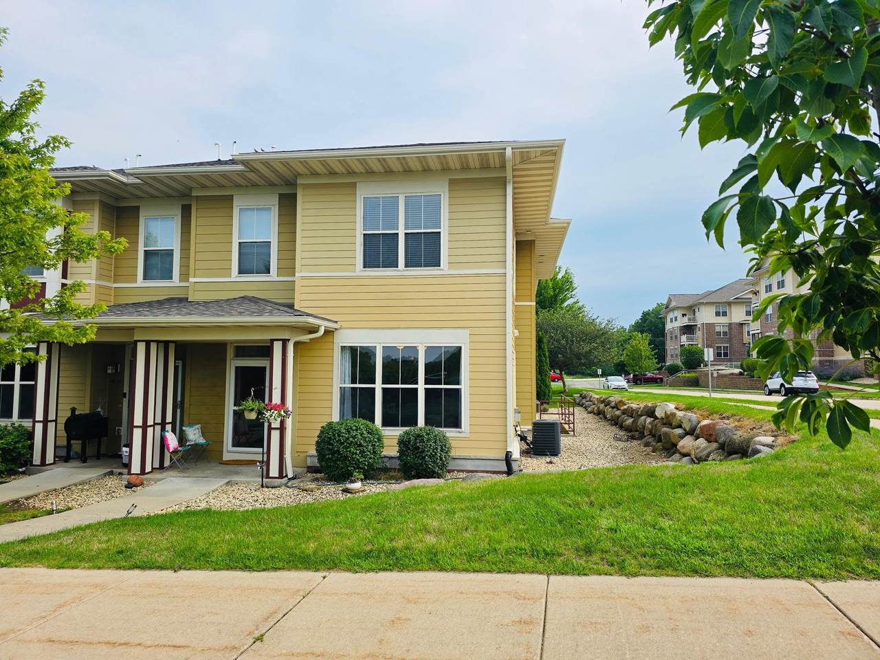4034 Felland Road - Photo 1