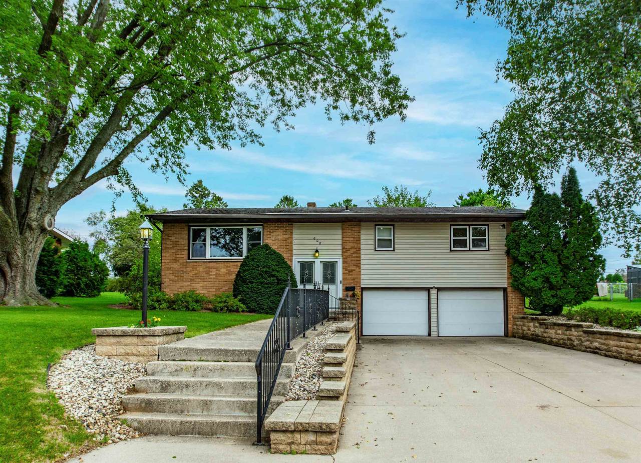 608 Fountain Street - Photo 1