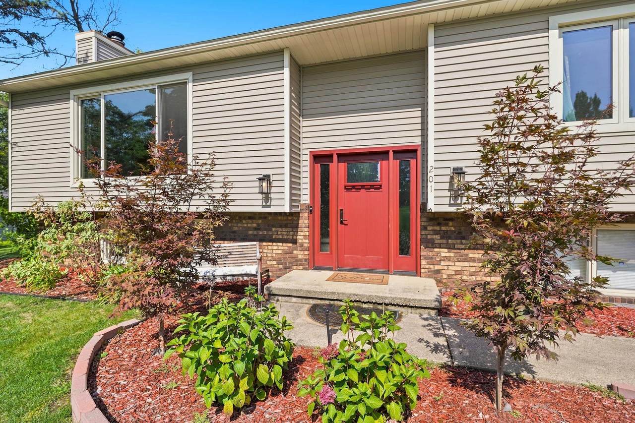 201 Westfield Road - Photo 1