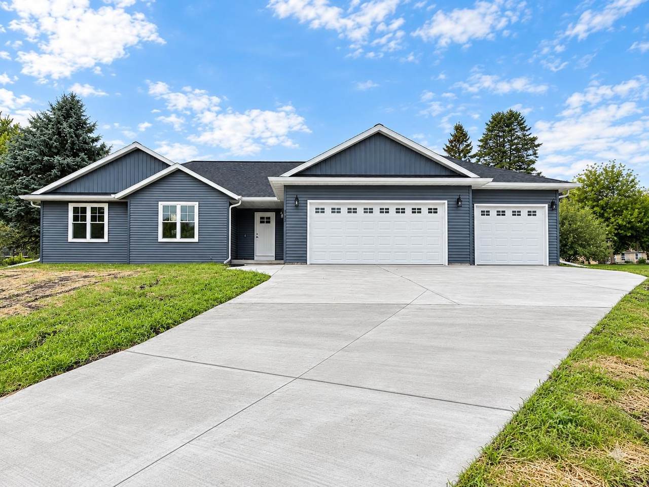 312 Village Lane - Photo 1