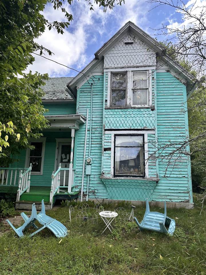 525 Hill Street - Photo 1