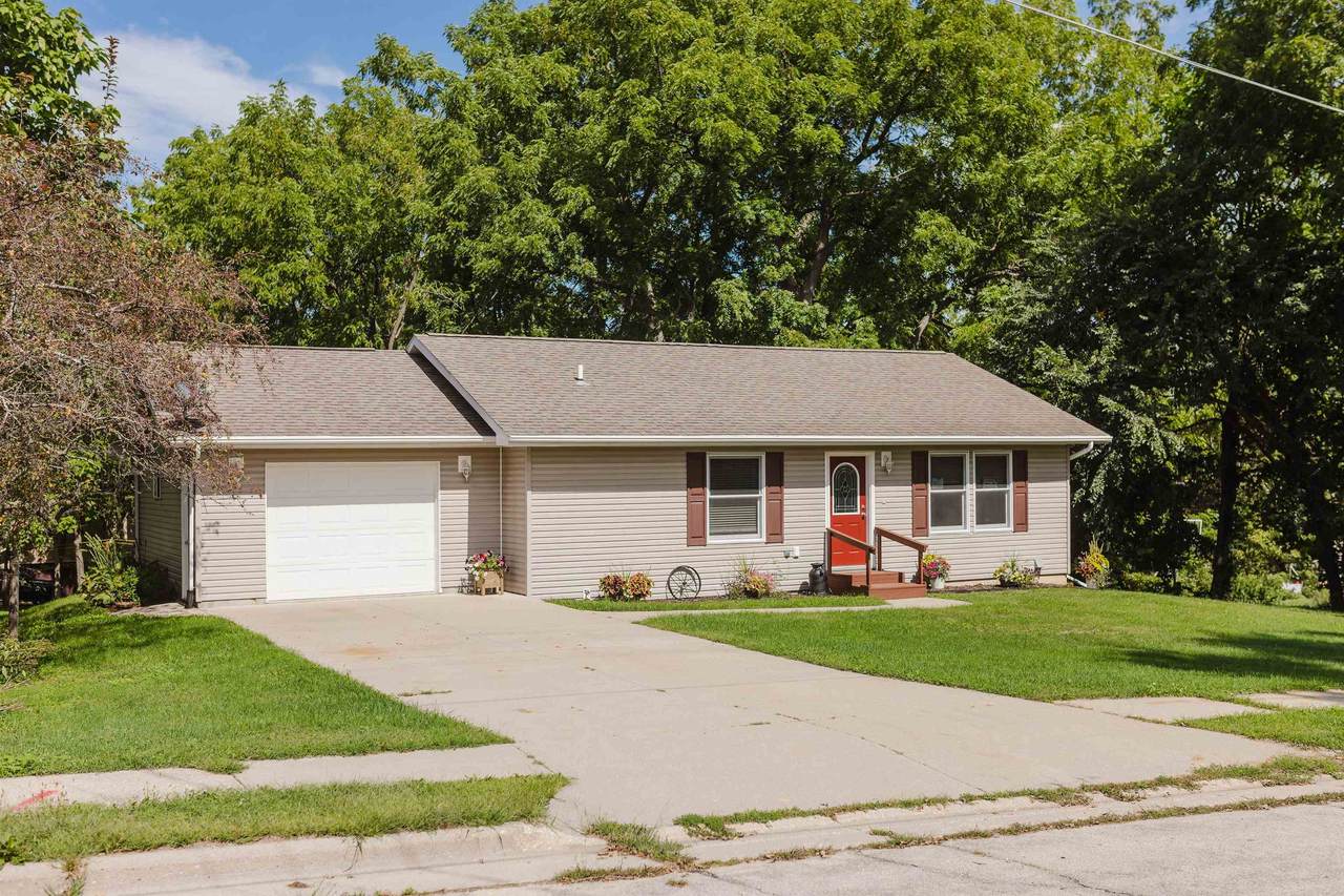 535 Broad Street - Photo 1
