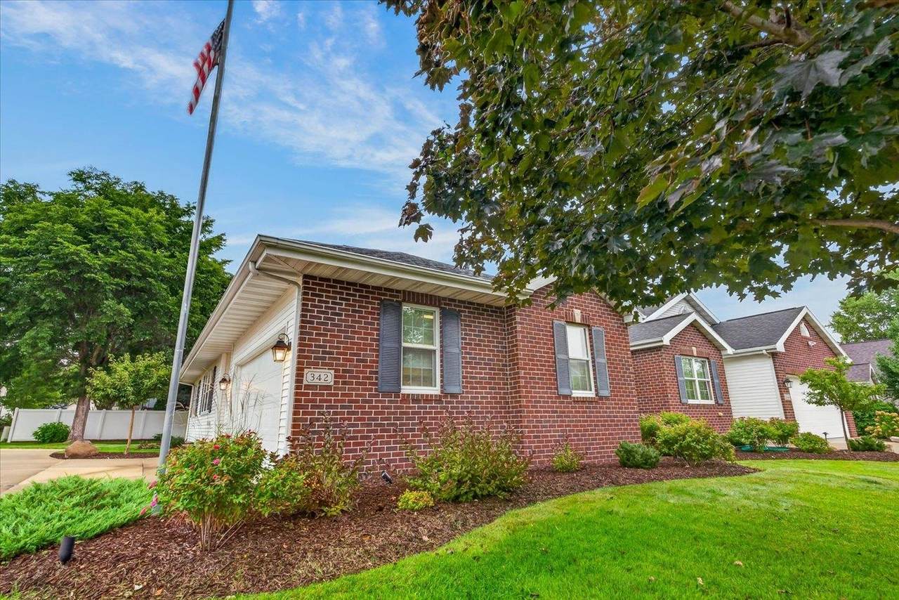 342 Blackberry Lane - Photo 1