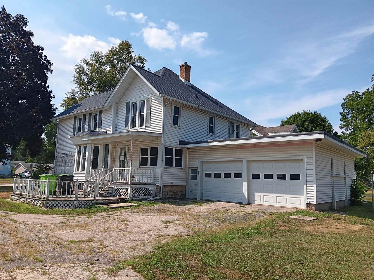 212 Spring Street - Photo 1
