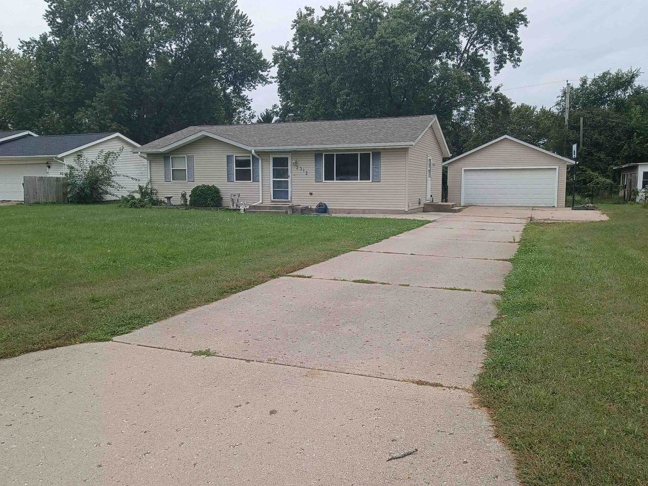 2312 Skyline Drive - Photo 1