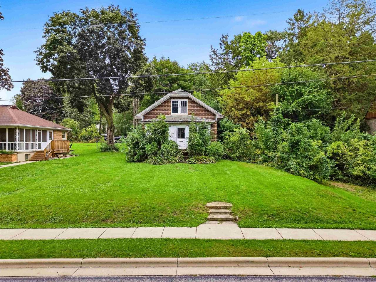 524 Griffith Street - Photo 1