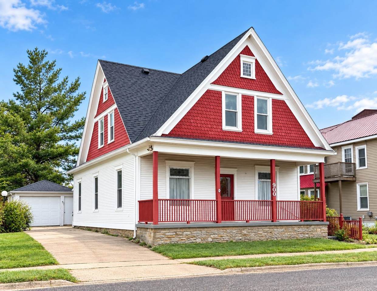 900 Dodgeville Street - Photo 1
