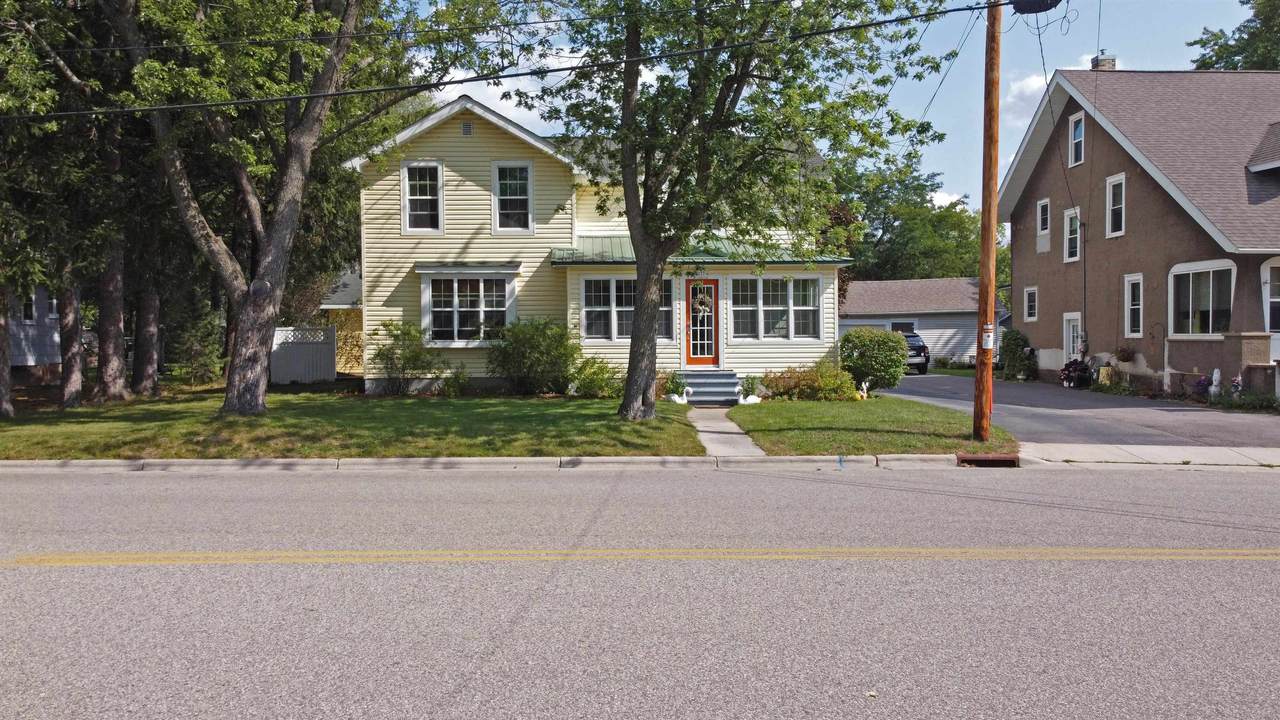 327 Scott St - Photo 1