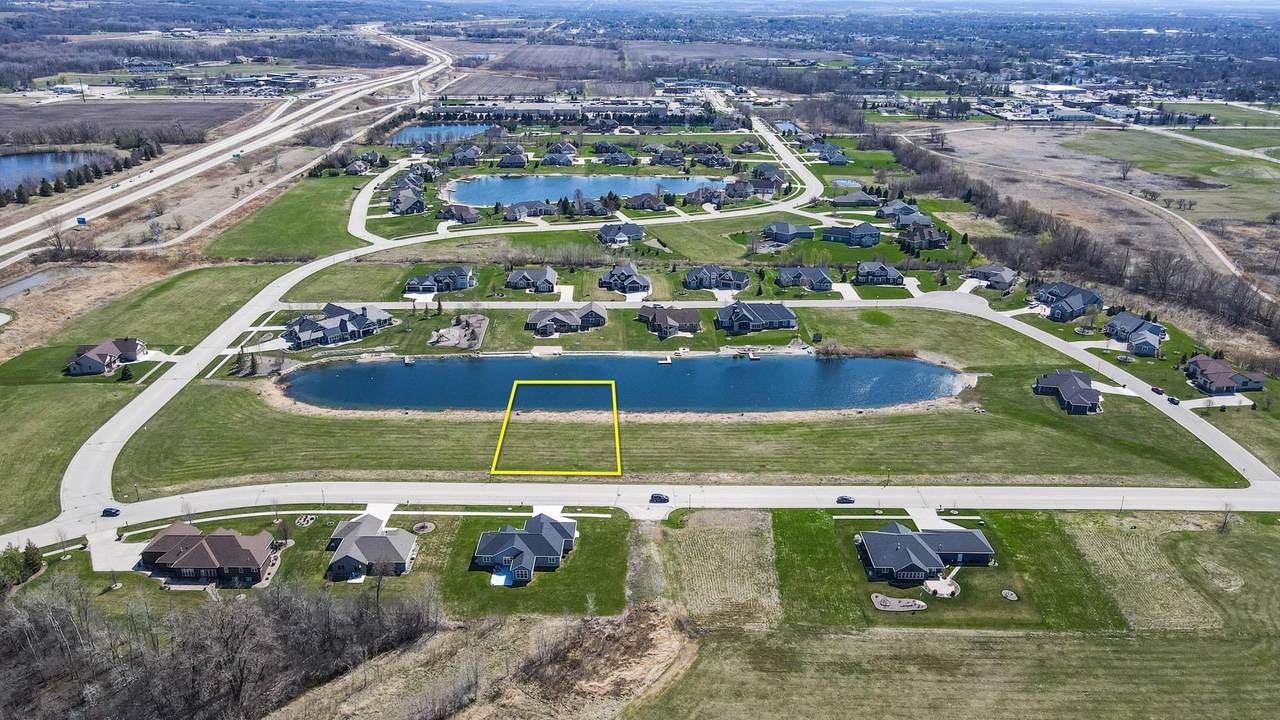 1114 Ducharme Parkway - Photo 1