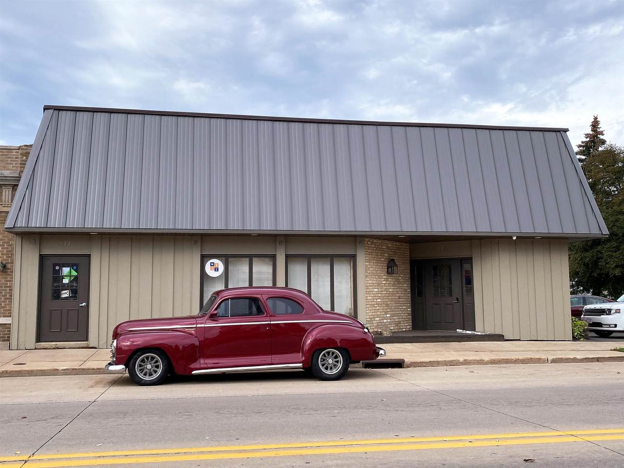 514 Main St - Photo 1