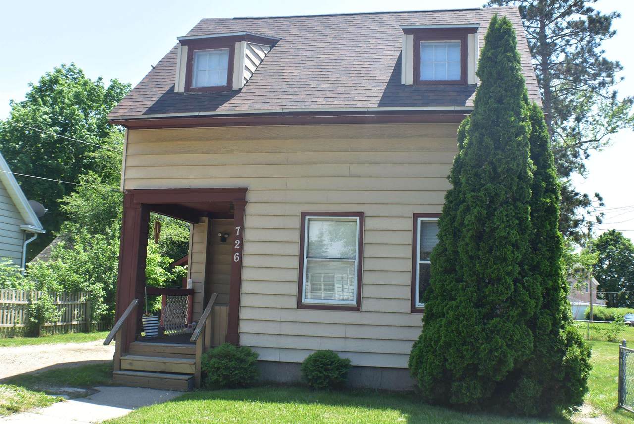 726 Henry Ave - Photo 1