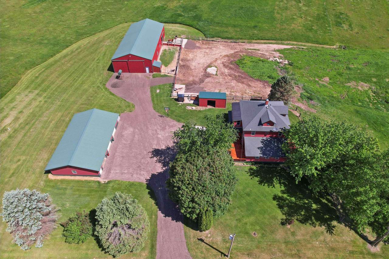 W10268 Hyer Ln - Photo 1