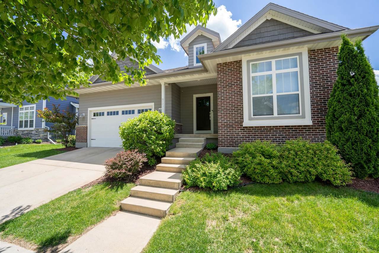 5031 Sawgrass Terr - Photo 1