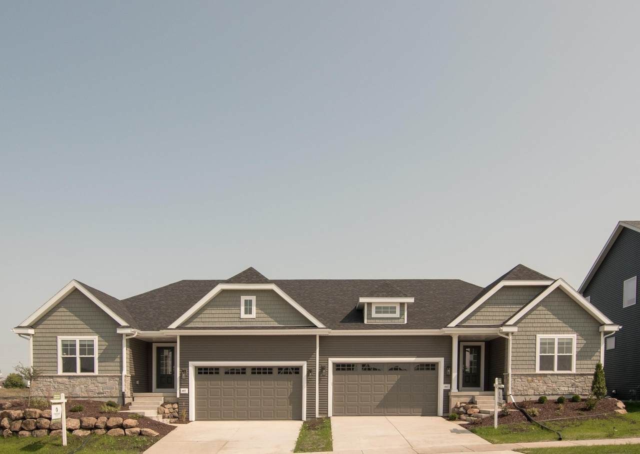 1047 Wild Willow Way - Photo 1