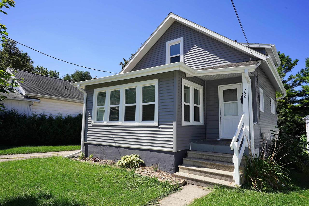 230 Marquette St - Photo 1