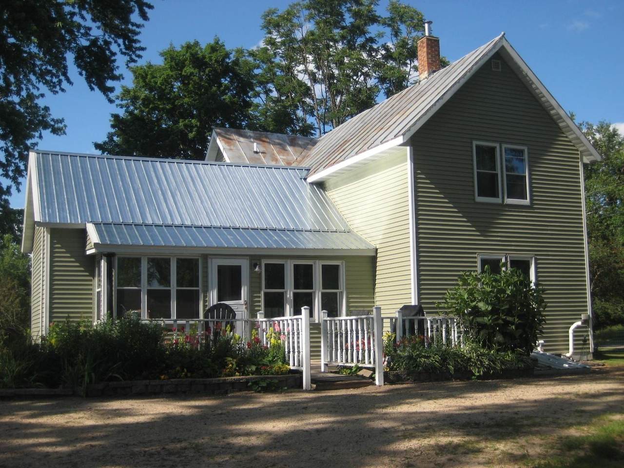 2121 County Road G - Photo 1
