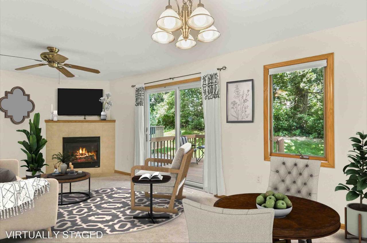1207 Enterprise Dr - Photo 1