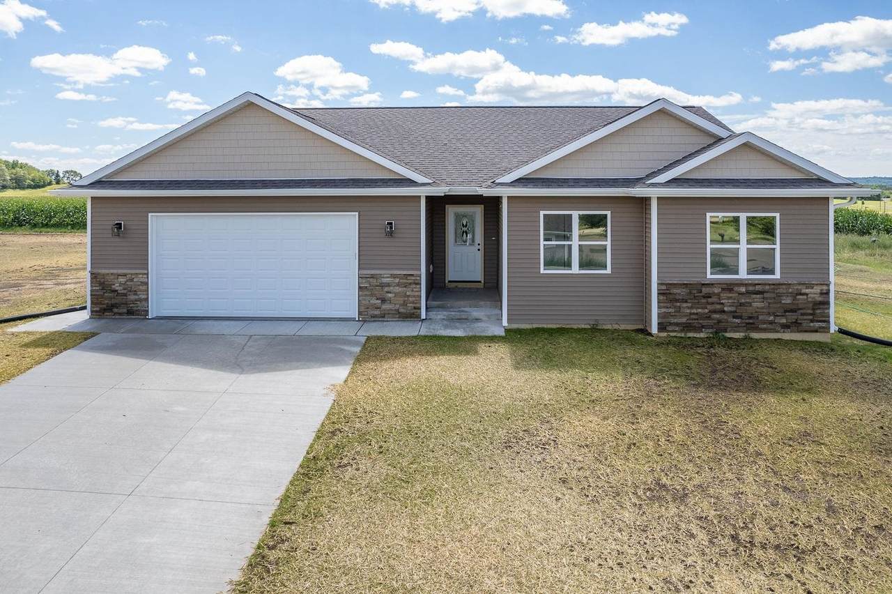 2066 Fawn Valley Ct - Photo 1