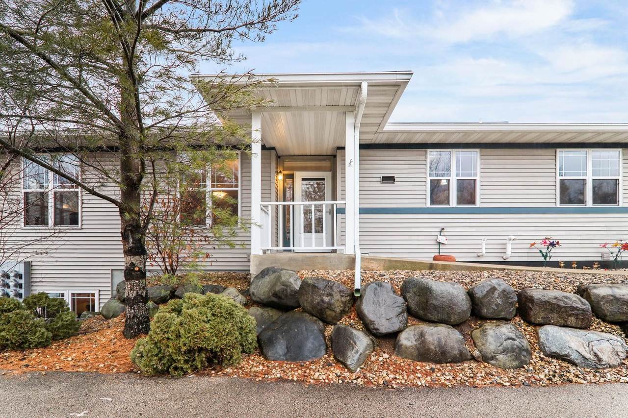 250 Meadowside Dr - Photo 1