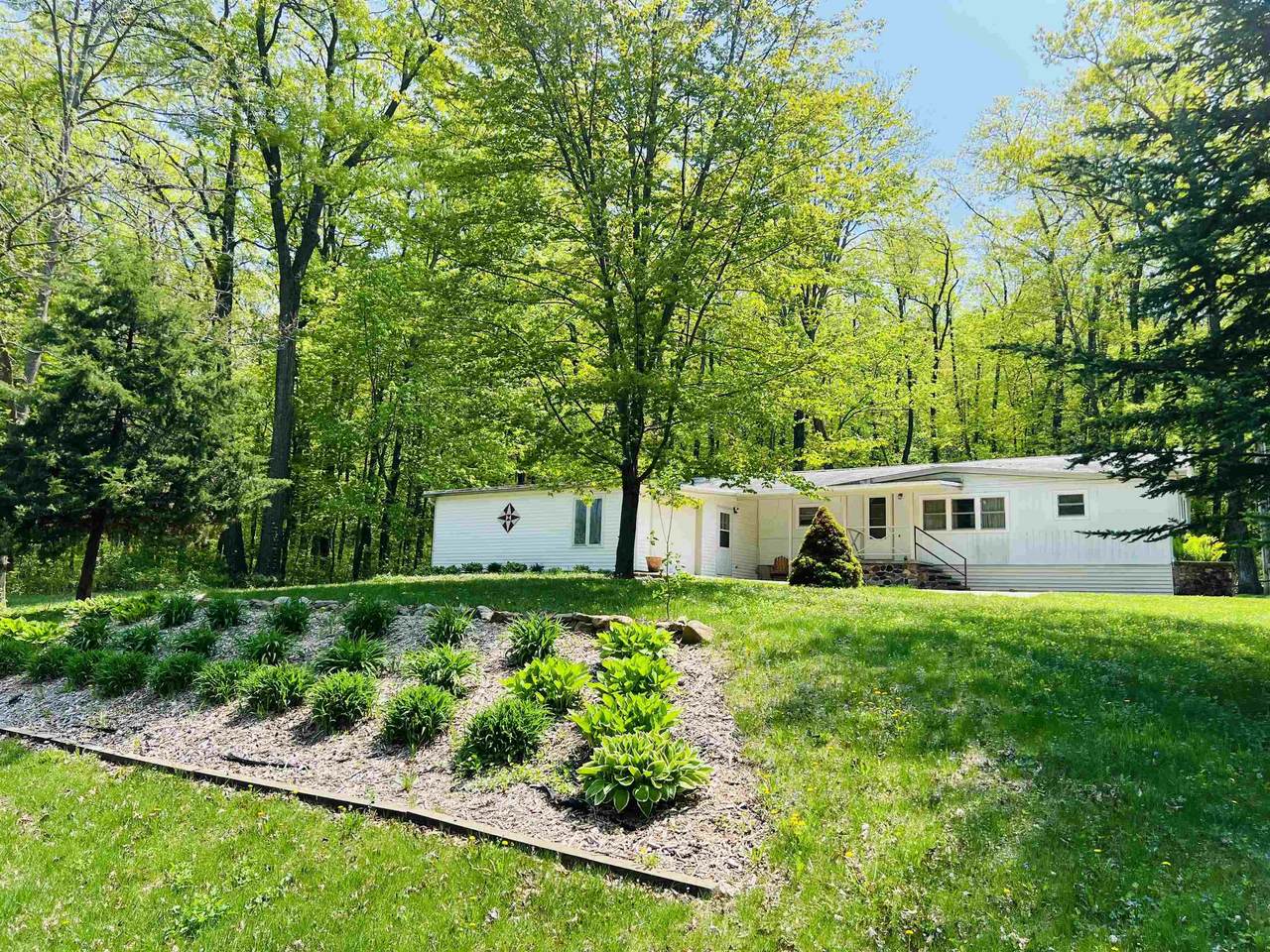 E12977 Neuman Road - Photo 1