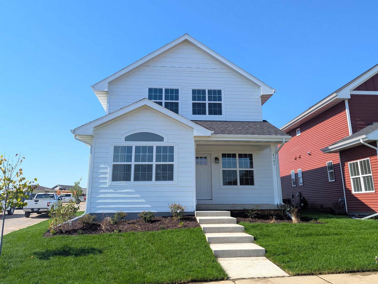 4303 Goldeneye Gateway Drive - Photo 1