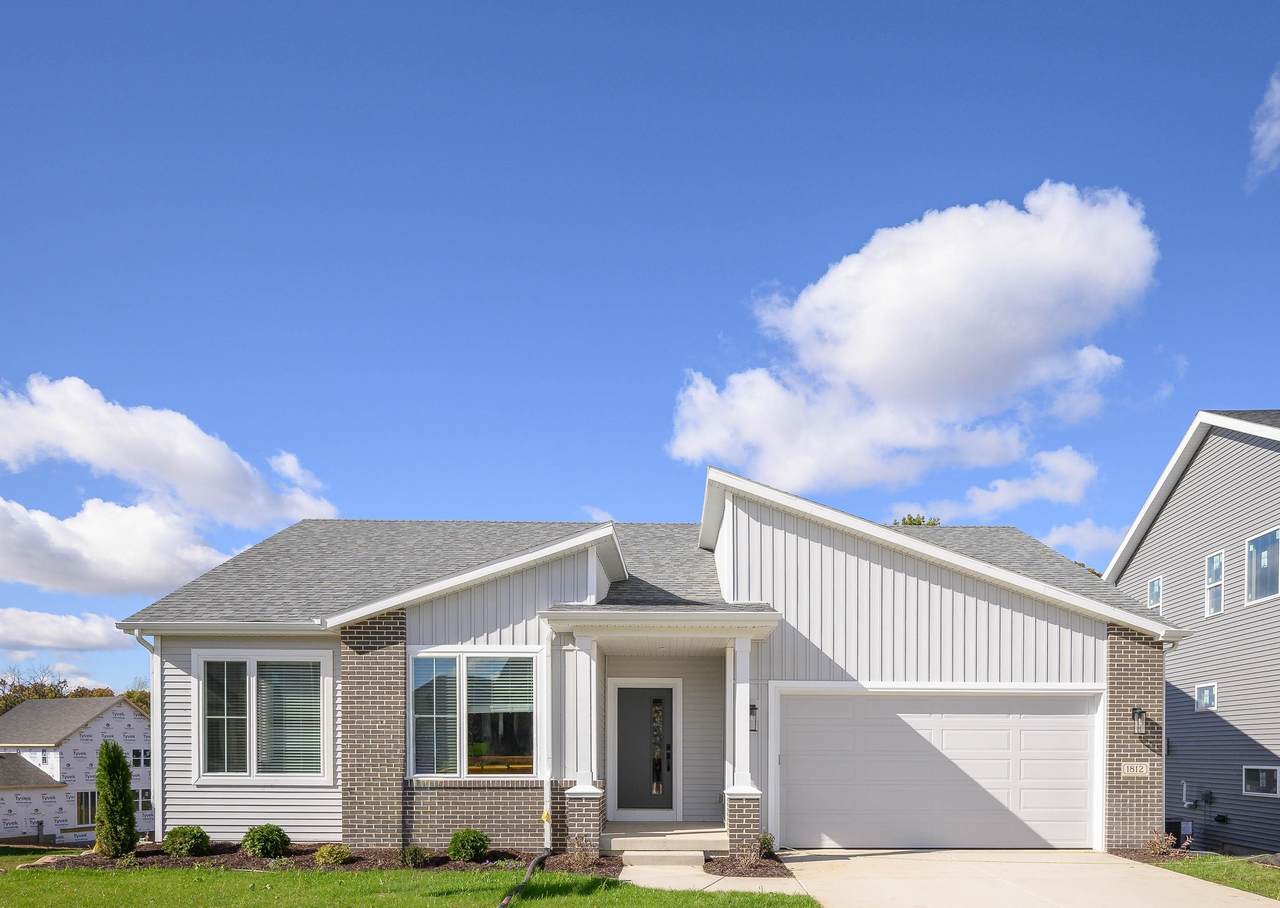 1812 August Moon Drive - Photo 1