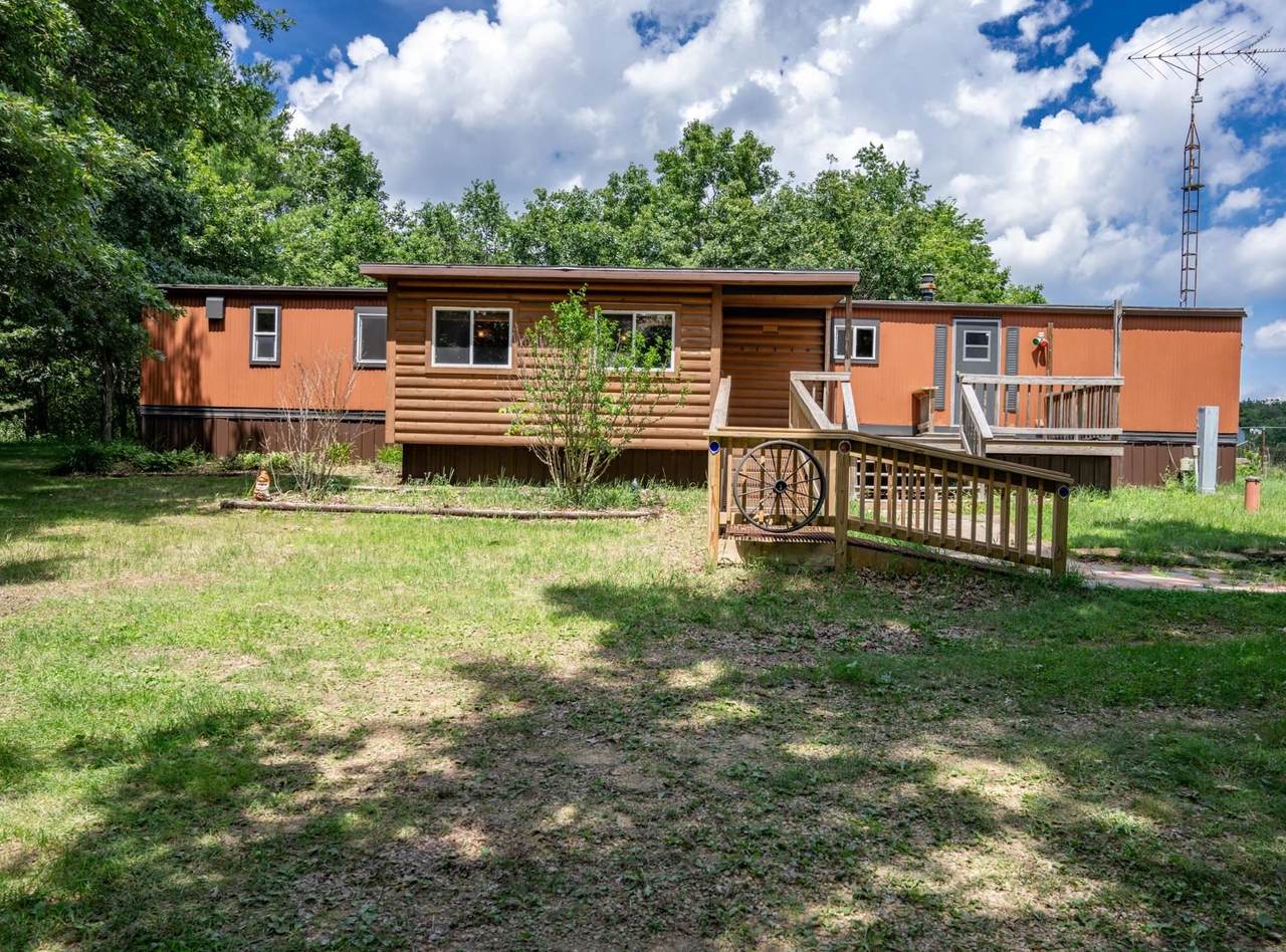 W3536 57th Street - Photo 1