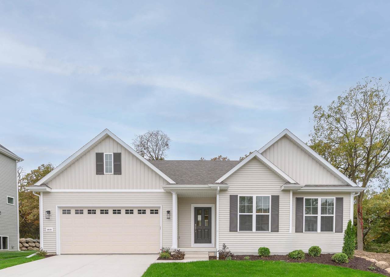 5919 Woodbine Drive - Photo 1