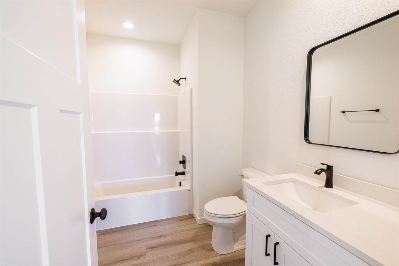 1708 Kyle Circle - Photo 1