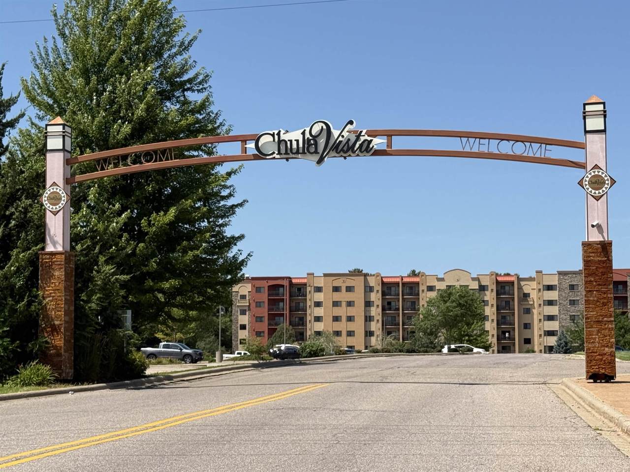 2411 River Road - Photo 1