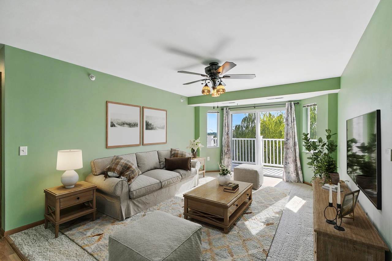 1634 Kings Mill Way - Photo 1