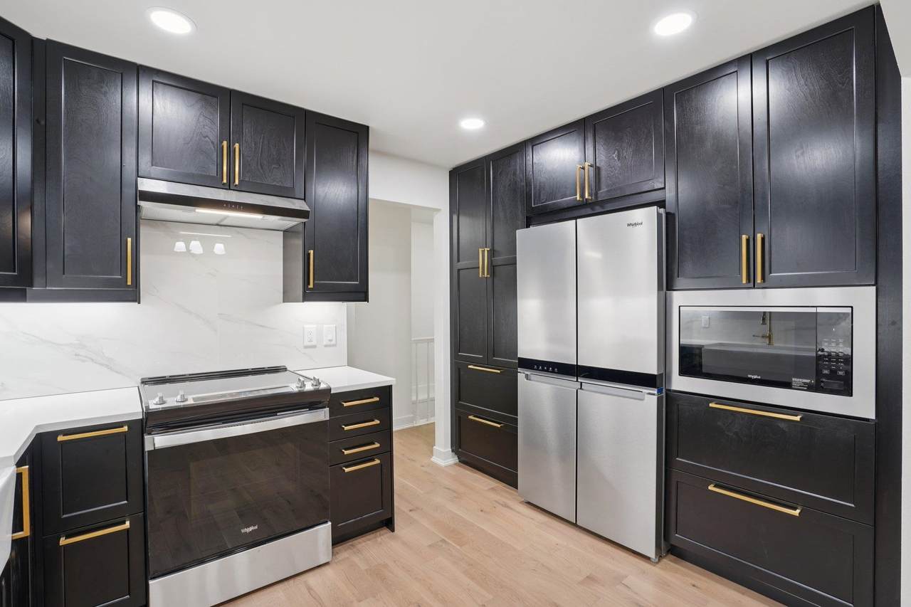 7301 Cedar Creek Trail - Photo 1