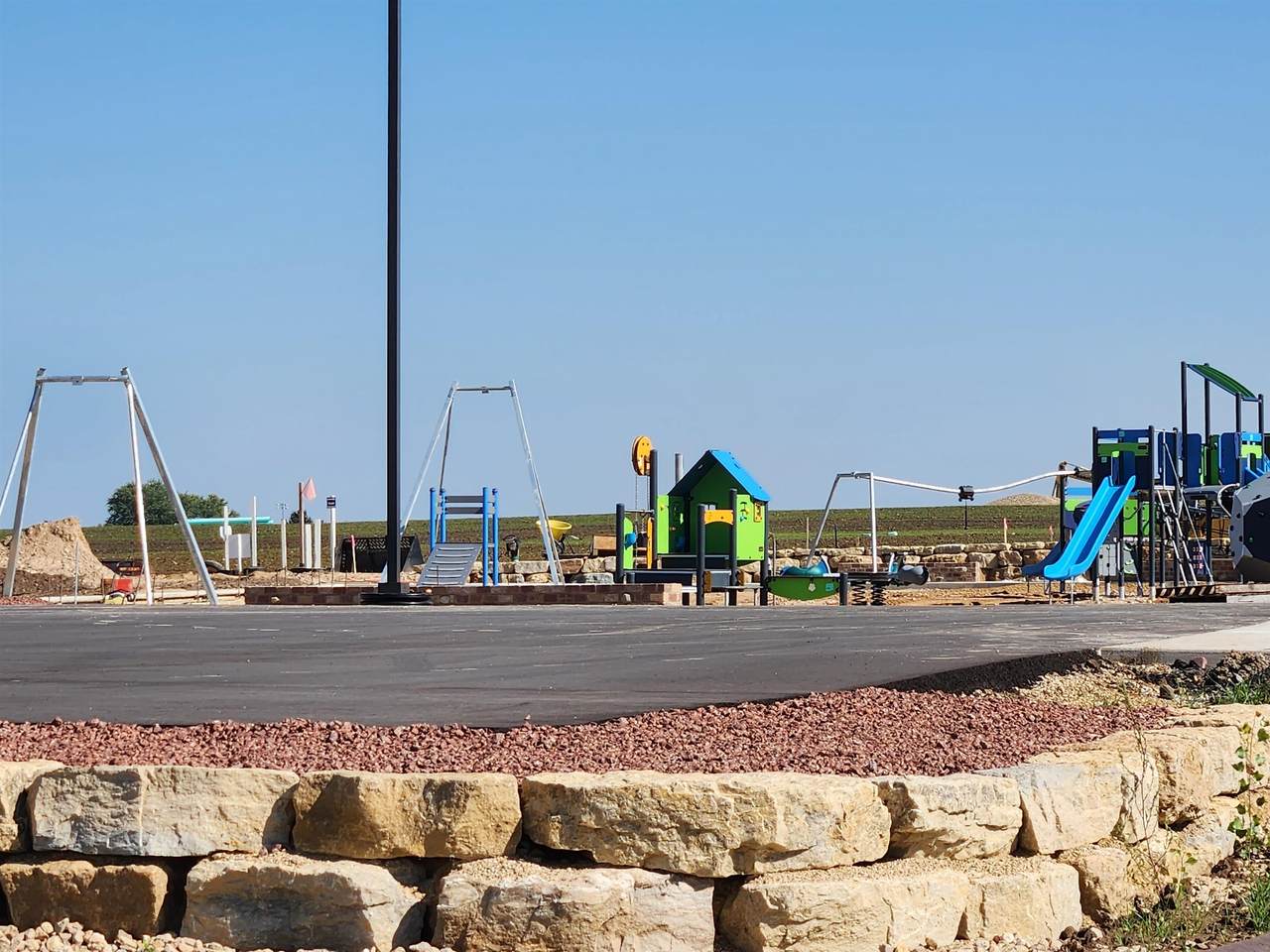 https://bt-photos.global.ssl.fastly.net/madison/1280_boomver_1_2013684-2.jpg