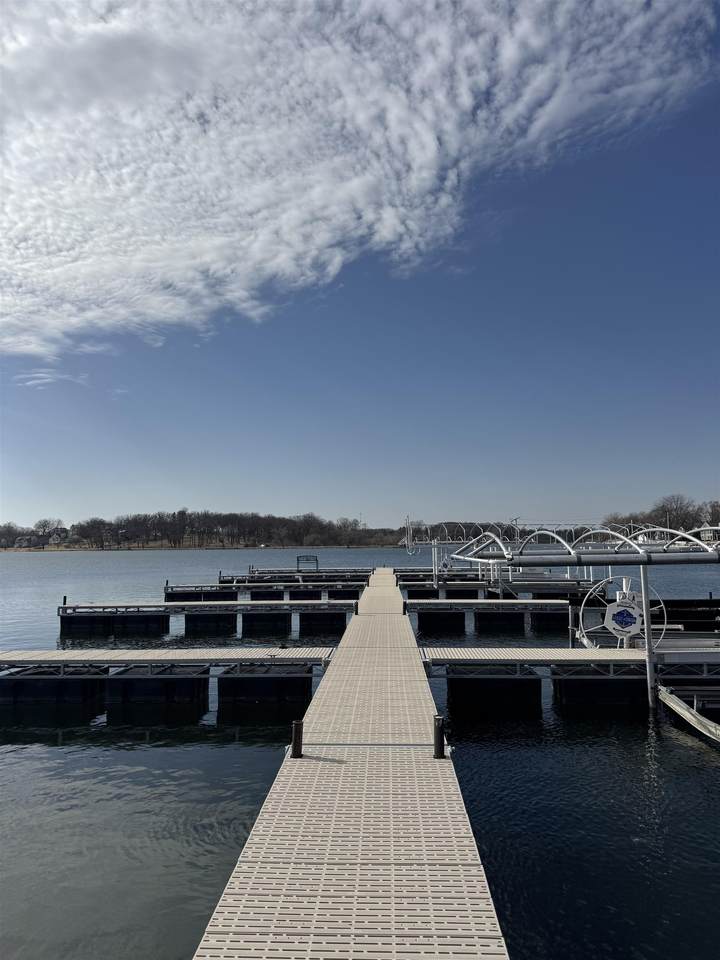 https://bt-photos.global.ssl.fastly.net/madison/1280_boomver_2_2014018-2.jpg