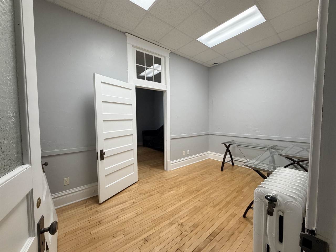 112-1/2 Spring Street - Photo 1