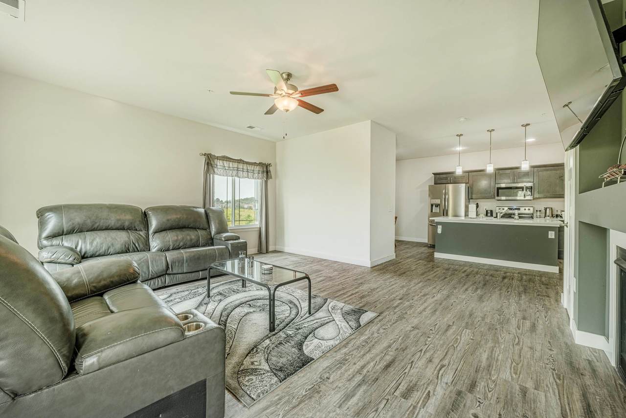 5501 Prairie Place Drive - Photo 1