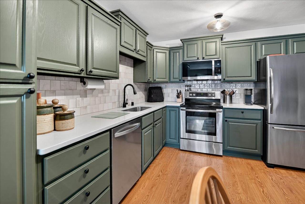2341 Effingham Way - Photo 1