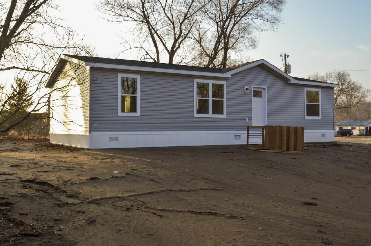 102 Grey Street - Photo 1