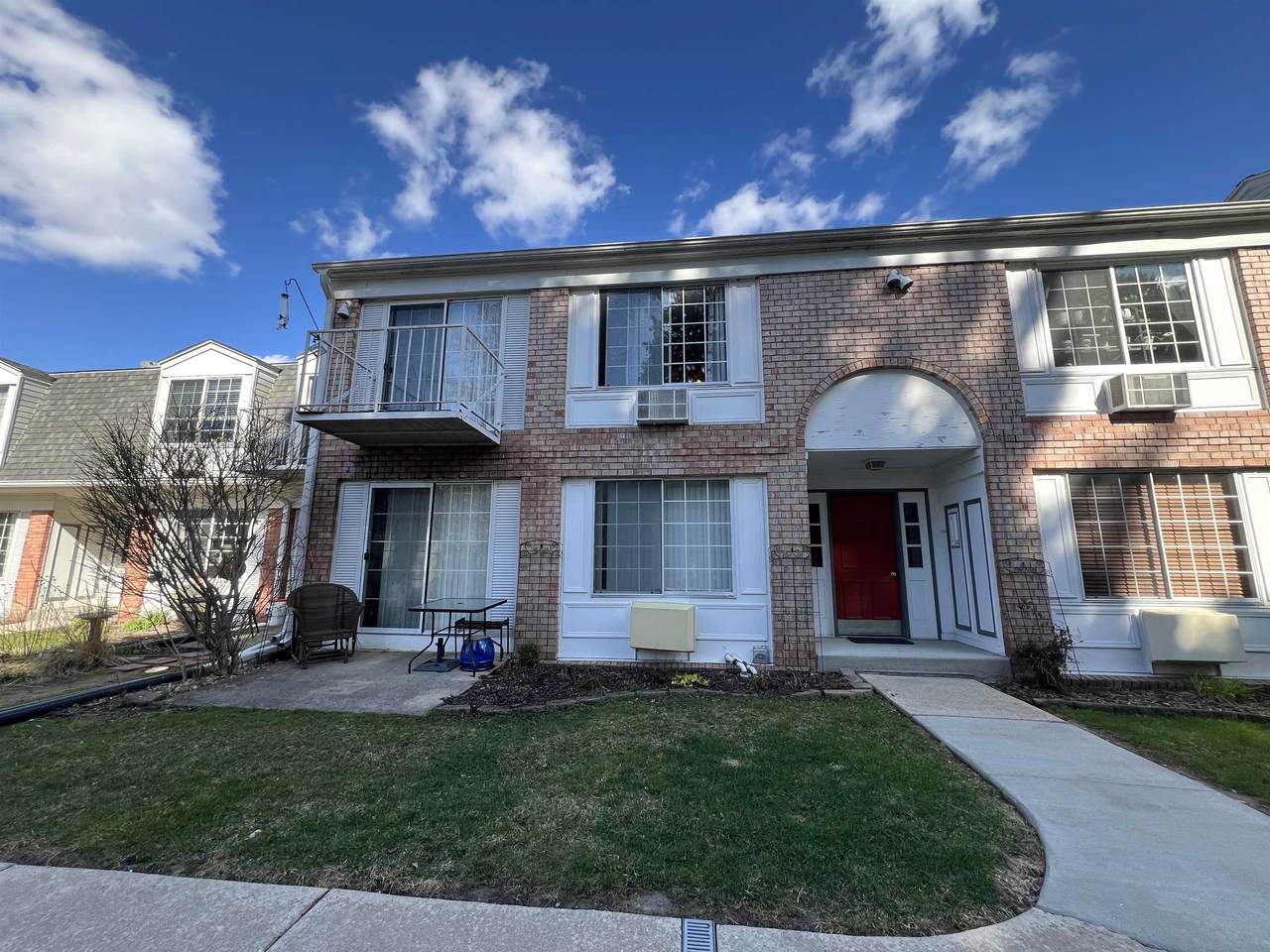2142 Allen Boulevard - Photo 1