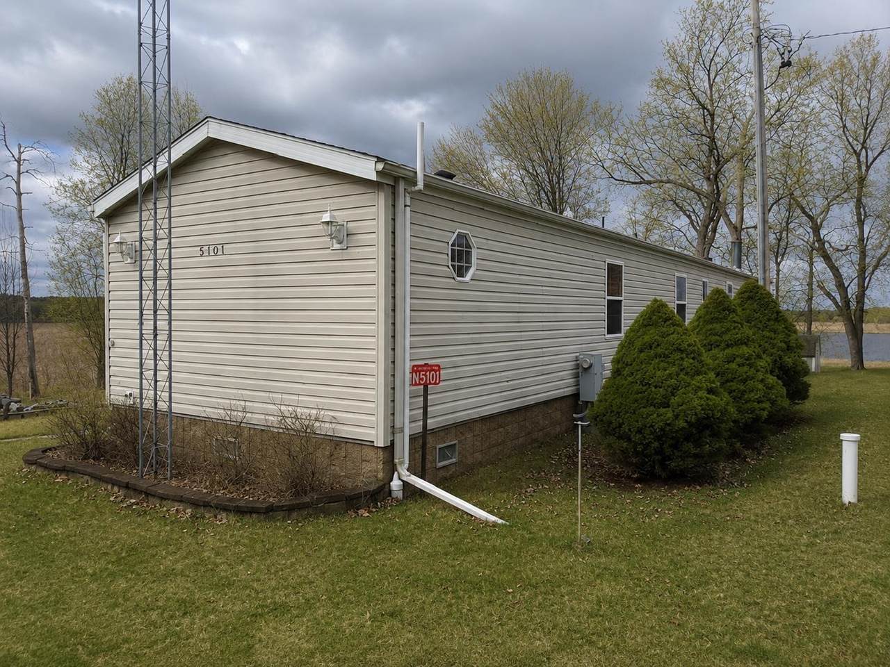 https://bt-photos.global.ssl.fastly.net/madison/1280_boomver_2_2019356-2.jpg