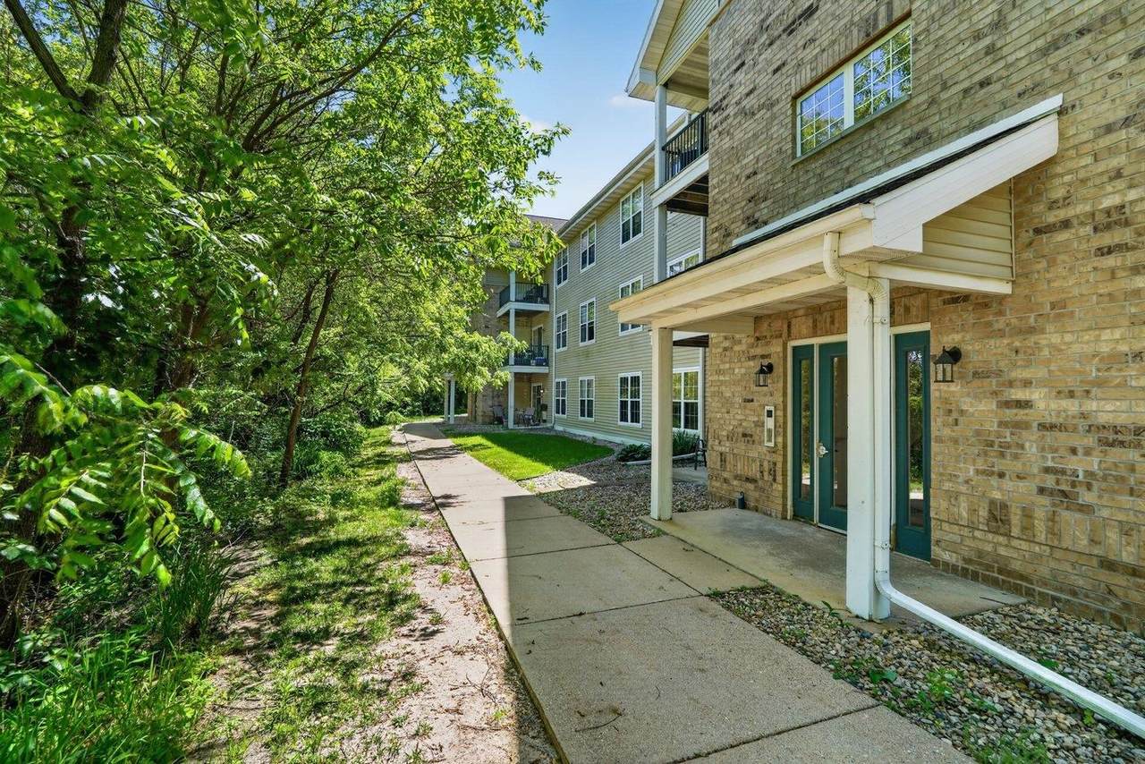 203 Kearney Way - Photo 1