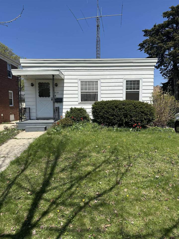 514 Lakeside Street - Photo 1