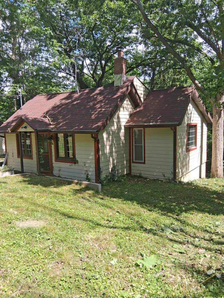 W8846 Hickory Drive - Photo 1