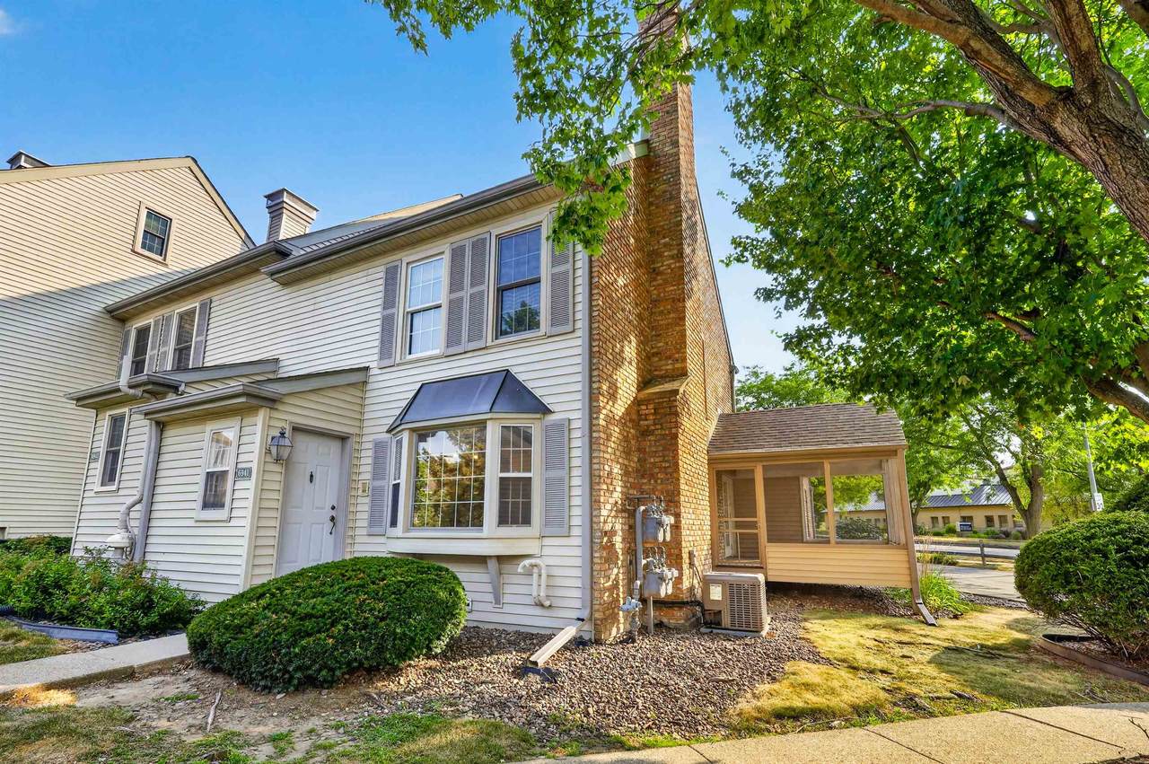 6941 Old Sauk Road - Photo 1